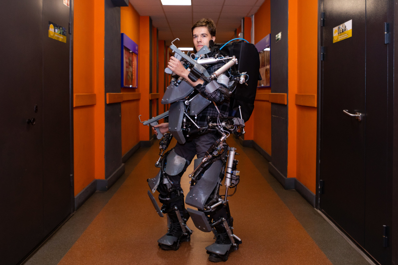 exoskeleton suit design
