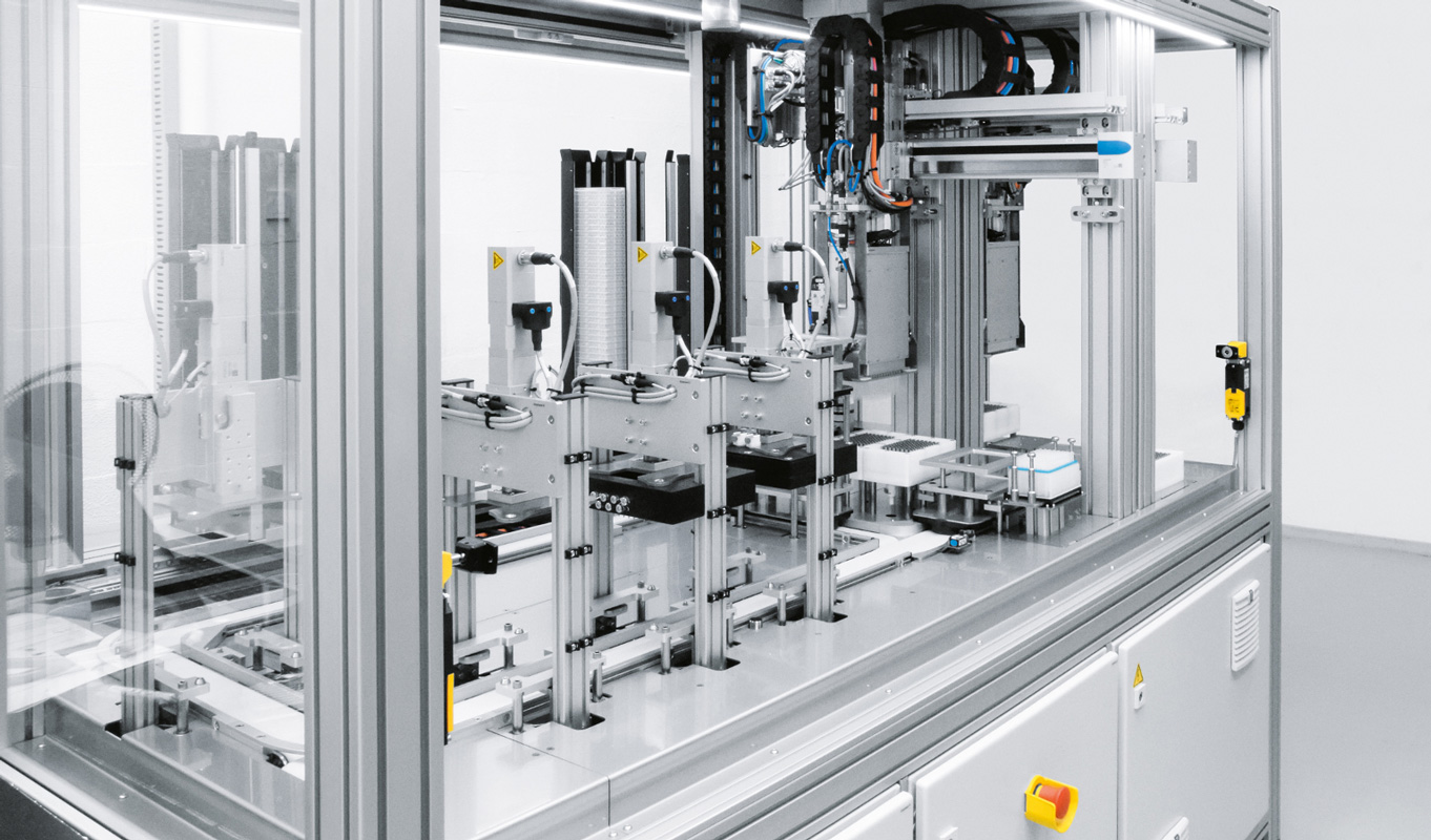 Collaboration in laboratory automation